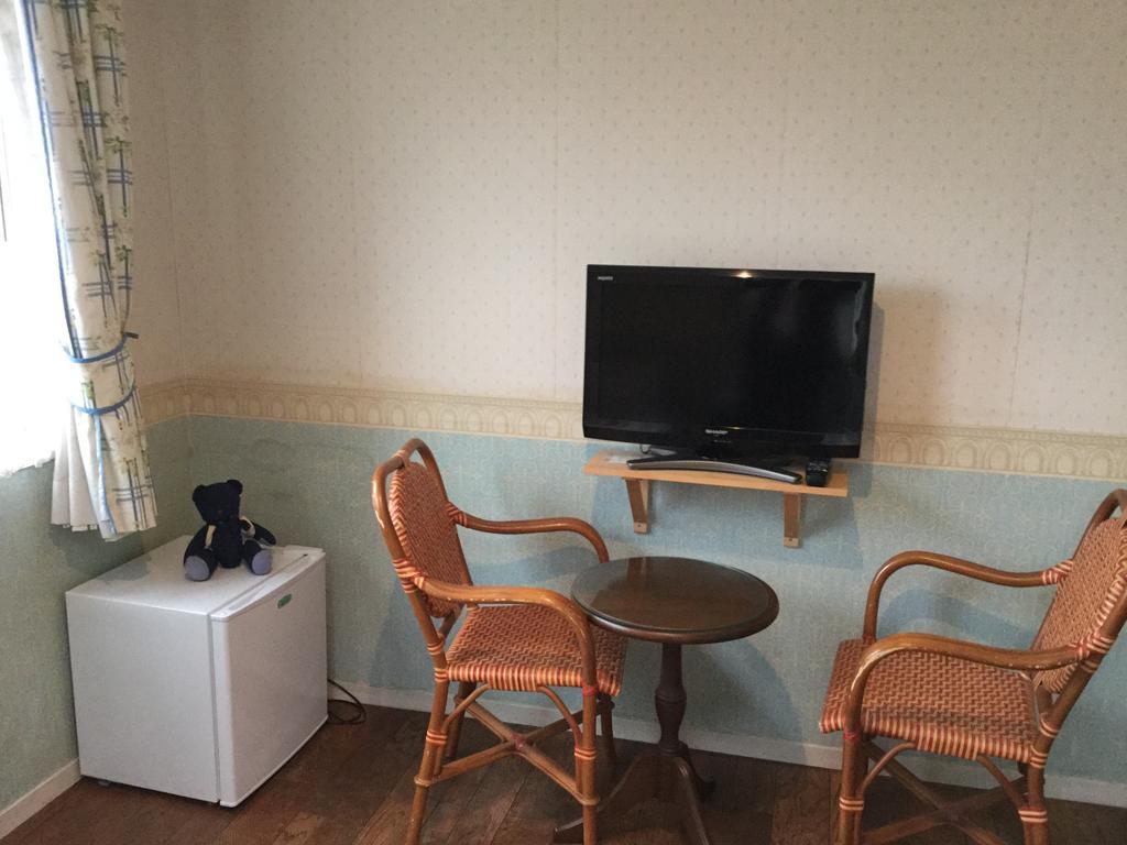 Отель Avonlea Ито Экстерьер фото